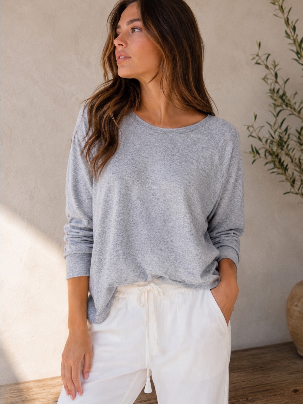 Chaser Heather Gray Long Sleeve Tee Lightweight Minimalist Top Large NWT